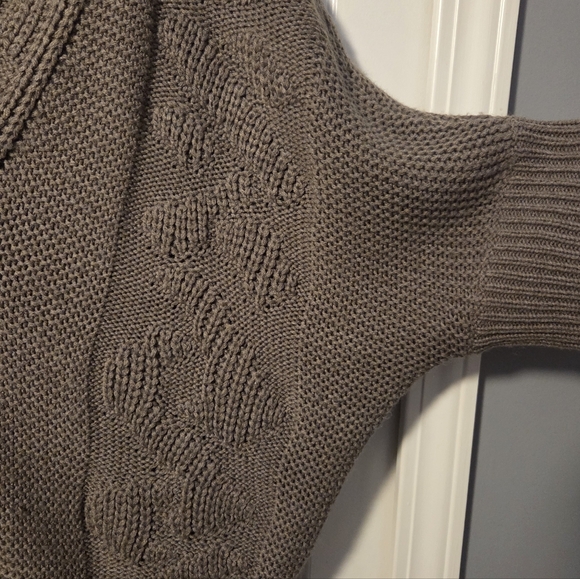 The Limited Taupe Cable Knit Shrug - Picture 2 of 5